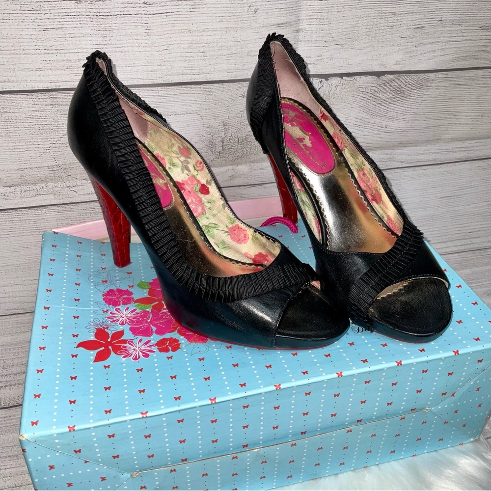 Vintage Casual High Heel Shoes!